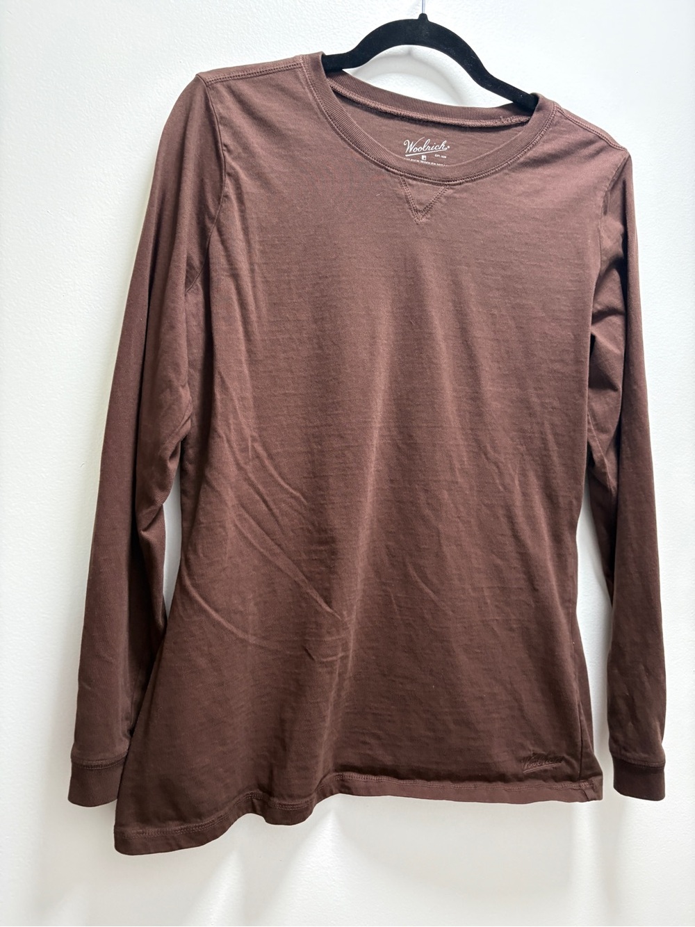 Woolrich Women’s Long-Sleeve Crew Neck Shirt - Chocolate Brown Minimalism